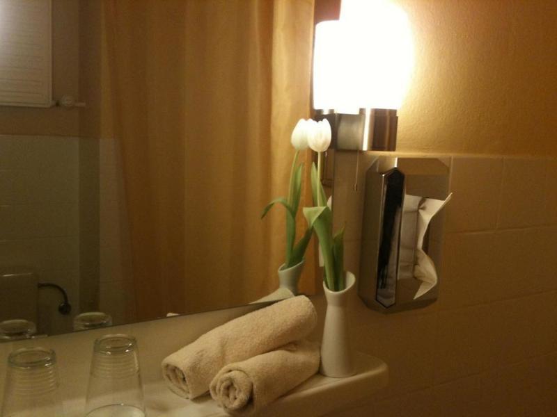 Alecsa Hotel Am Olympiastadion Берлин Экстерьер фото