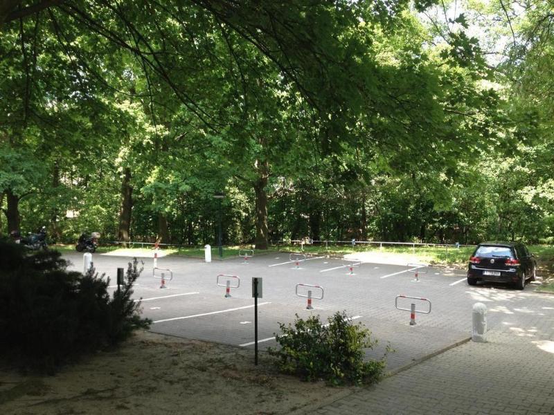 Alecsa Hotel Am Olympiastadion Берлин Экстерьер фото